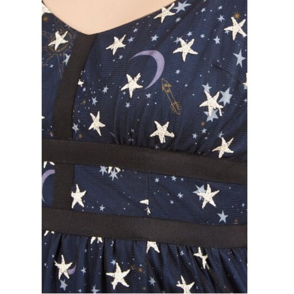 Modcloth Nightfall Fantasia Maxi Dress - Picture 3 of 11